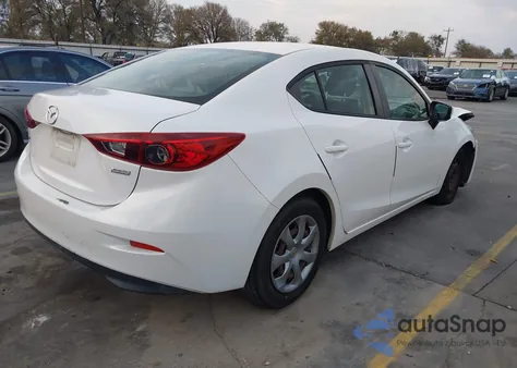 2015 Mazda Mazda3 I Sport from USA, damaged, VIN 3MZBM1U75FM156001